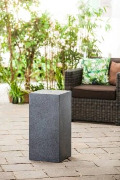 Heissner Terras Fontein Sokkel Toren Zwart