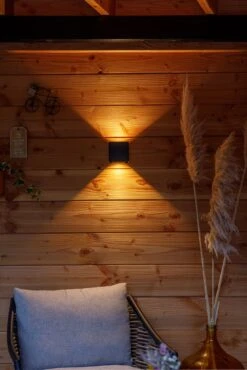 Garden Lights Mauri Zwart -Tuingereedschap Verkoop image 1701