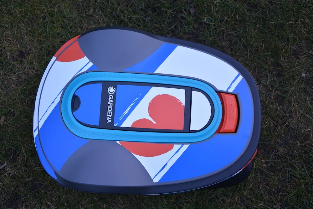 Twinckels Outfit Voor Gardena Robotmaaier 250/350/500 - Friese Vlag 7 Twinckels Outfit Voor Gardena Robotmaaier 250/350/500 - Friese Vlag - Afbeelding 5