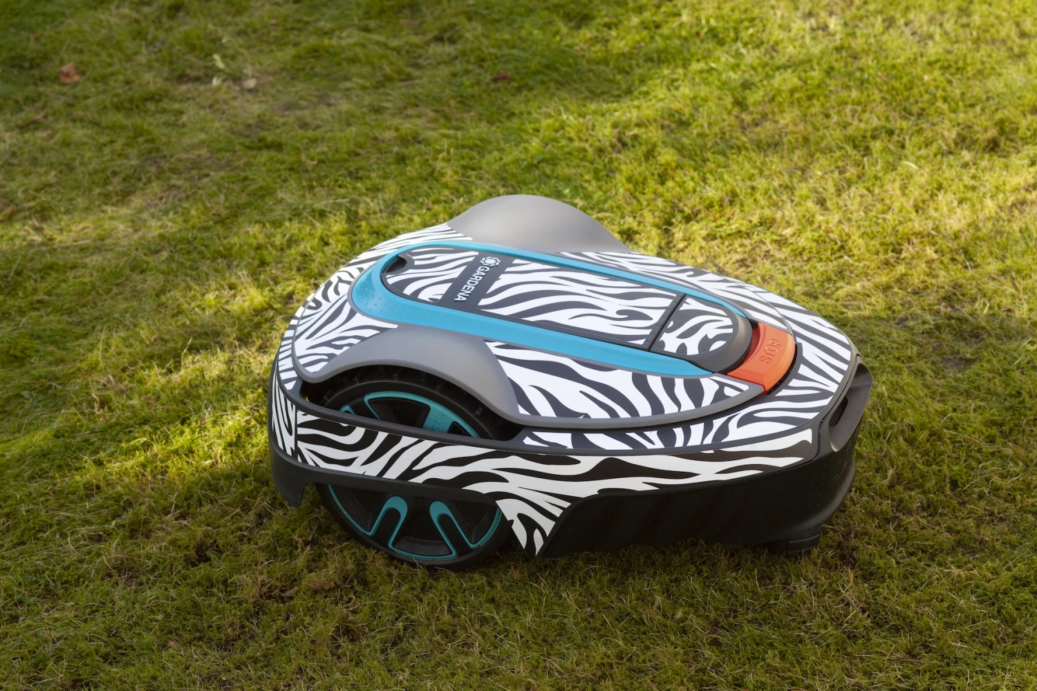 Twinckels Outfit Voor Gardena Robotmaaier 250/350/500 - Zebra 2 3 Twinckels Outfit Voor Gardena Robotmaaier 250/350/500 - Zebra 2