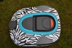 Twinckels Outfit Voor Gardena Robotmaaier 250/350/500 - Zebra 2 15 Twinckels Outfit Voor Gardena Robotmaaier 250/350/500 - Zebra 2 -Tuingereedschap Verkoop image 721